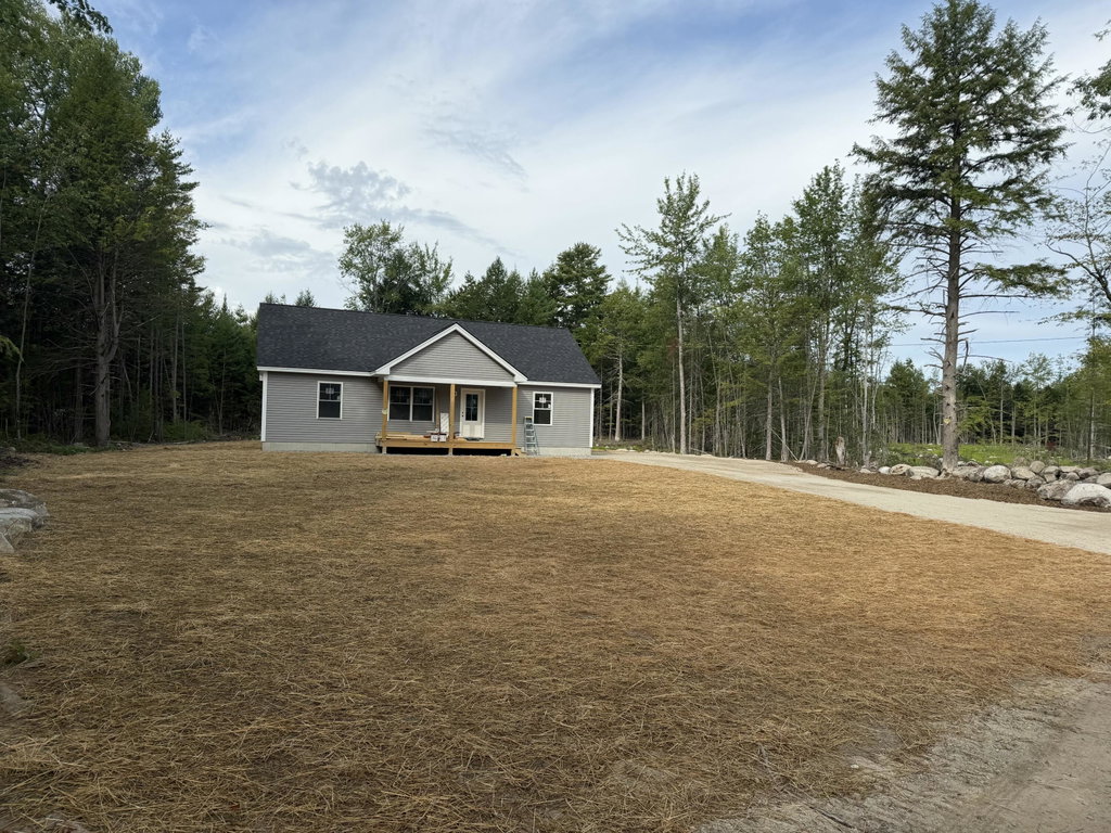16 Smally  Way Bridgton