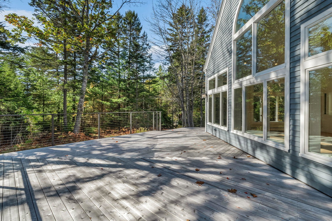 deck 2