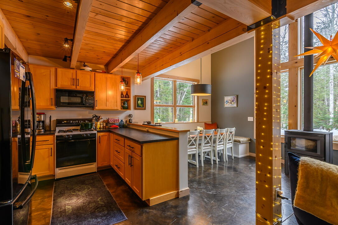 1021 Johnsons Circle Carrabassett Valley