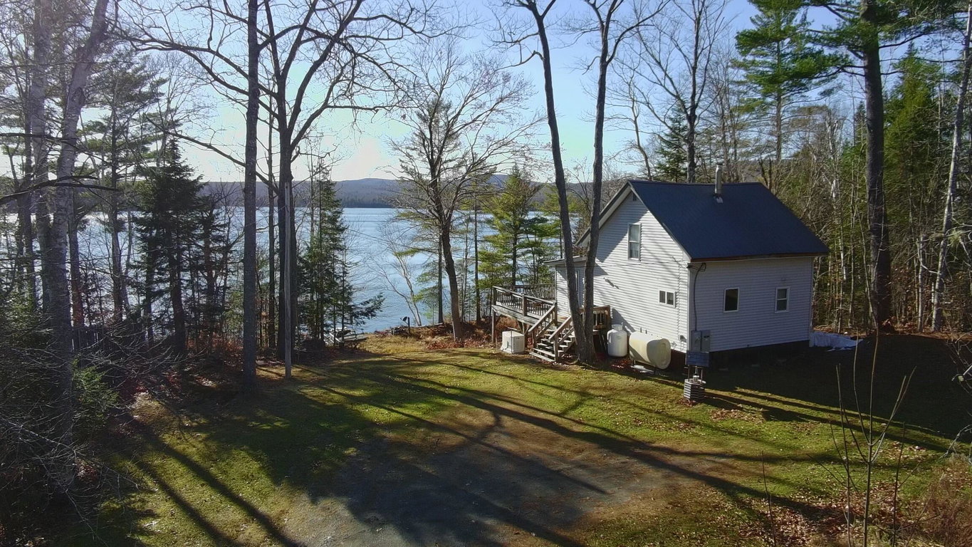 49 Shore Road Blanchard Twp