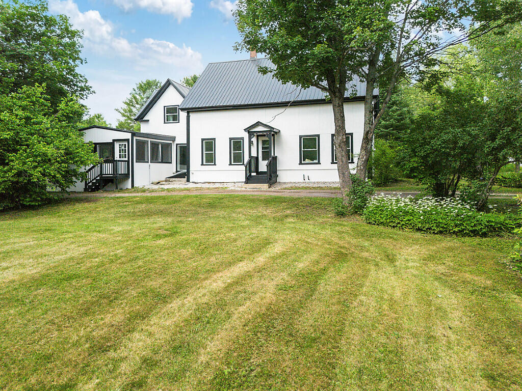 17 Ellingwood Road West Paris