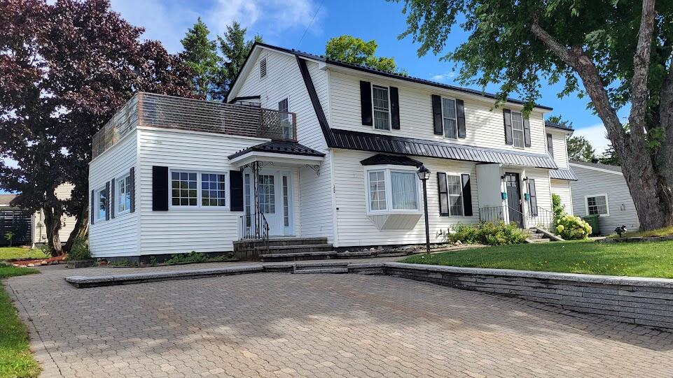 152 Mountain View Avenue Madawaska