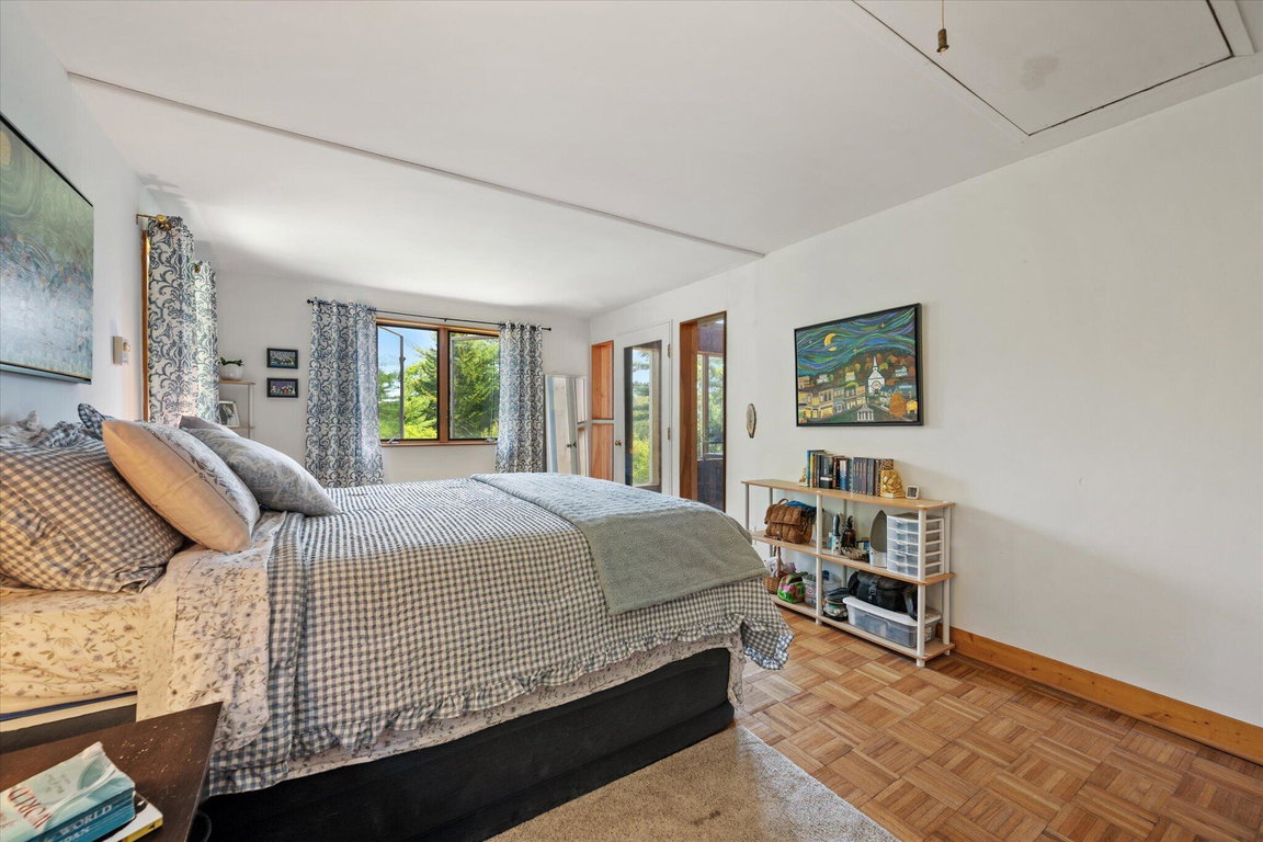 33-Bedroom 2