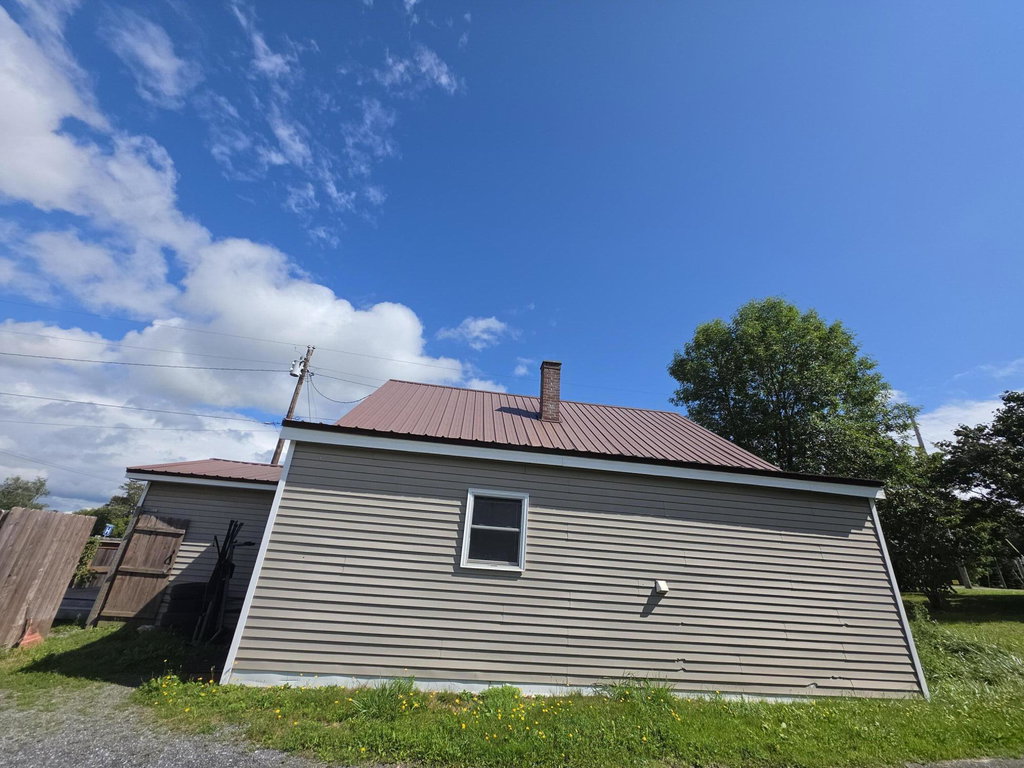 50 Fort Street Caribou