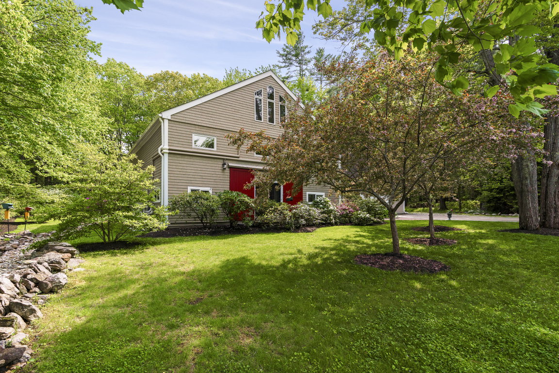 9 Conifer Ridge Road Cumberland
