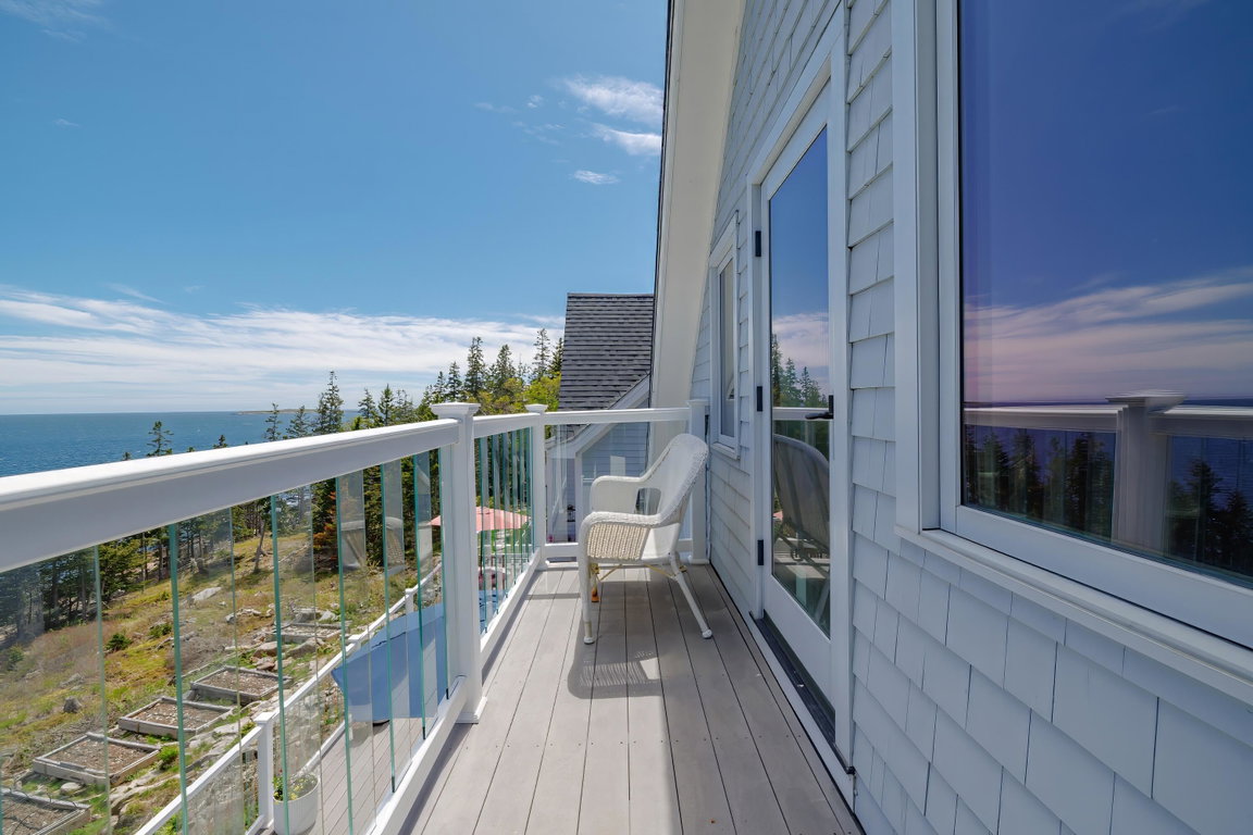 102-360 Red Point Road-DTP