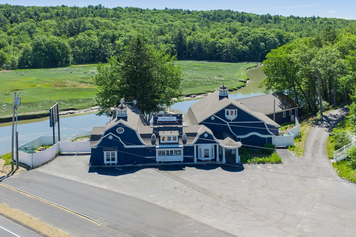 1335 US-1  Yarmouth