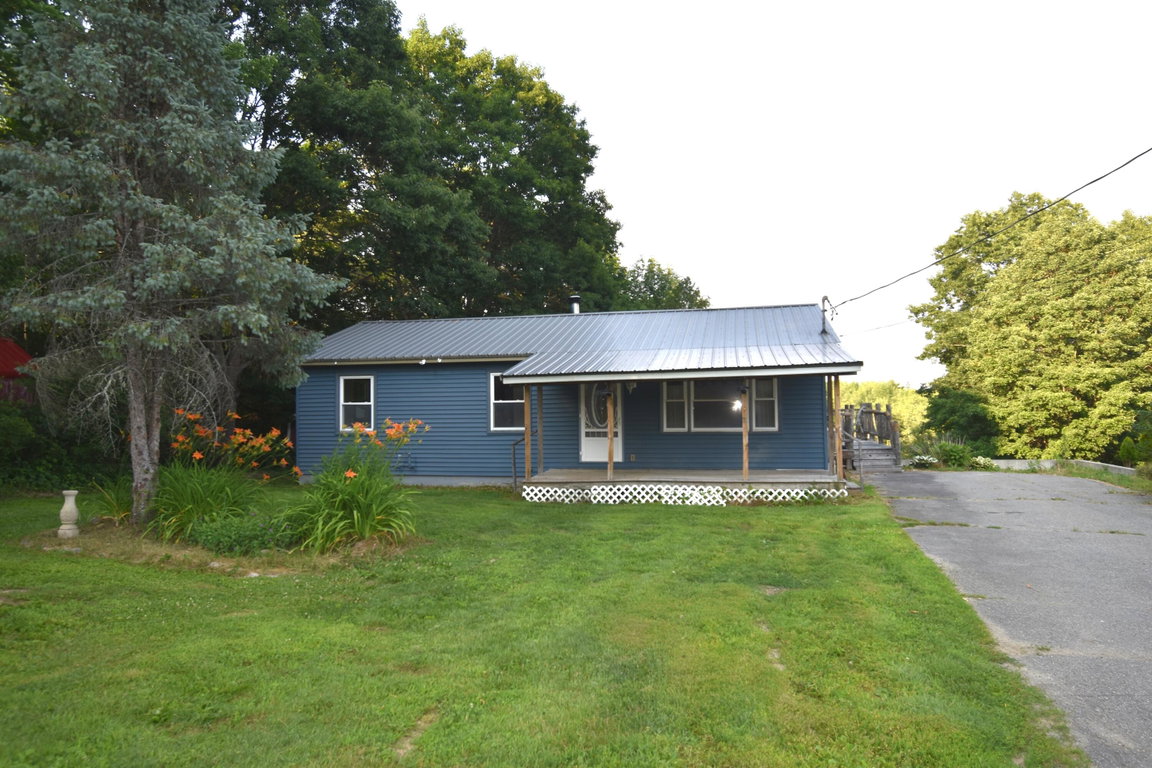 59 Lunt Road Newport