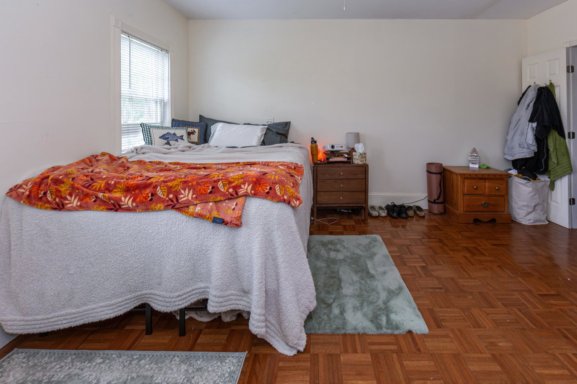 2-Ocean-Mist-Interior-10
