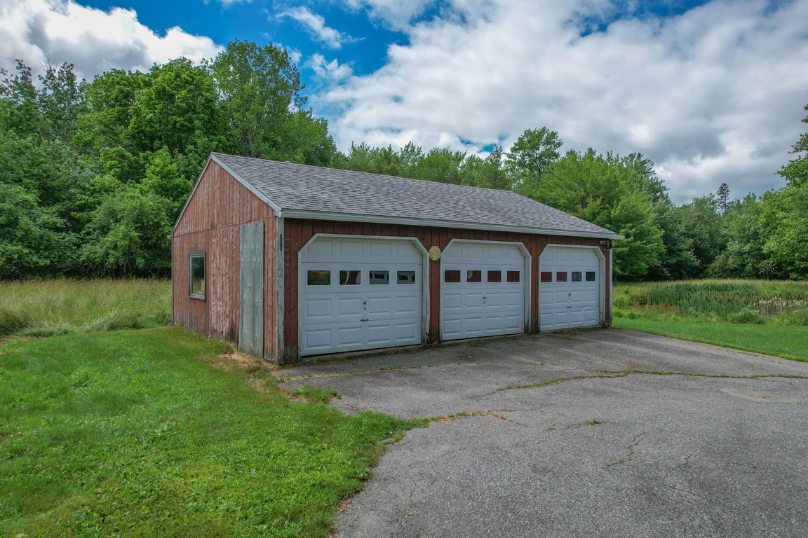 3 Bay Garage