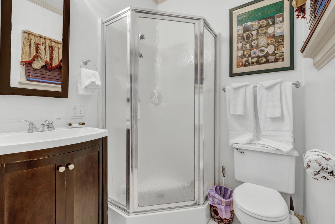 23-web-or-mls-11-high-st