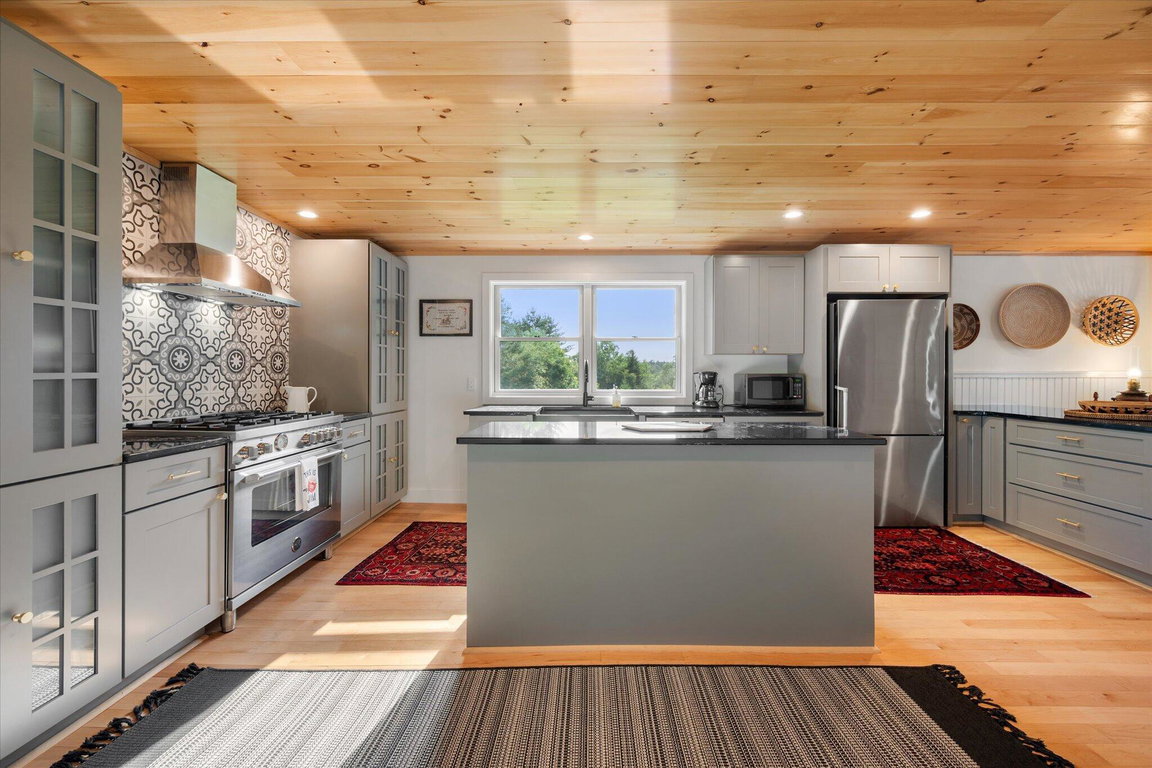 15-Kitchen