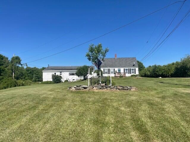 1055 Middle Road Warren