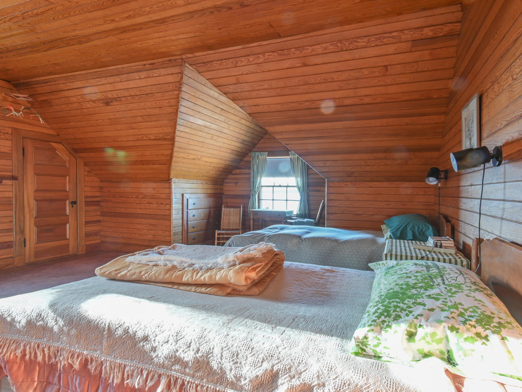 25-Bedroom -0571
