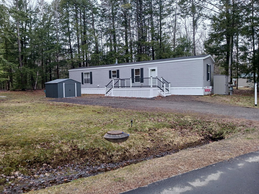 64 Pineland Drive Winthrop