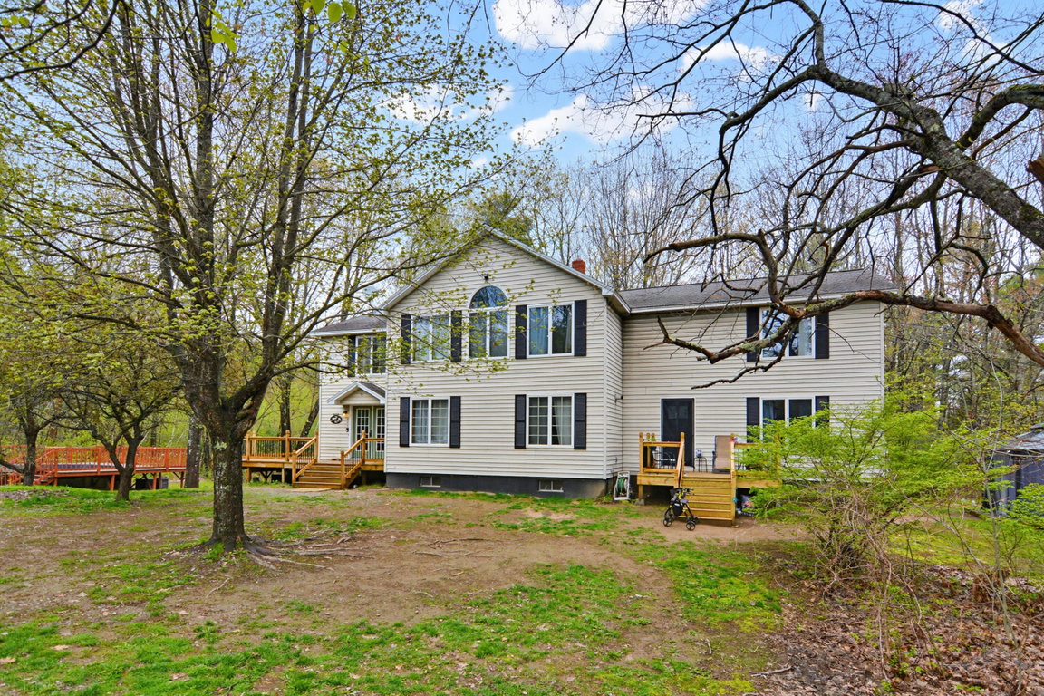 927 Ridge Road Windsor