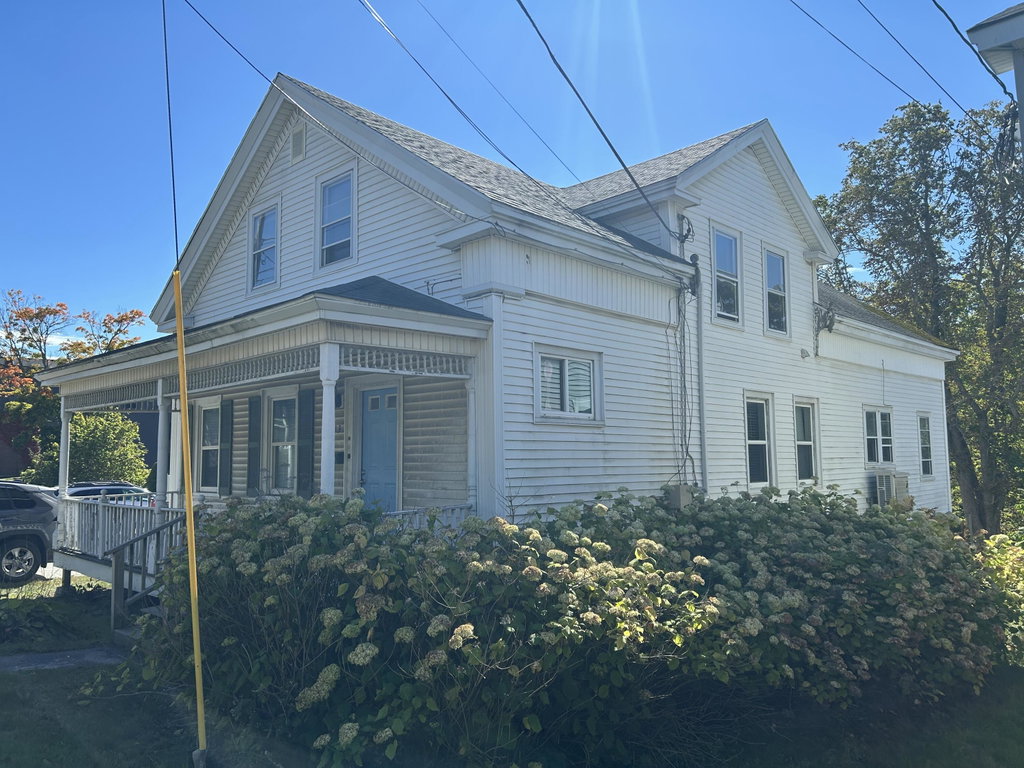 13 High Street