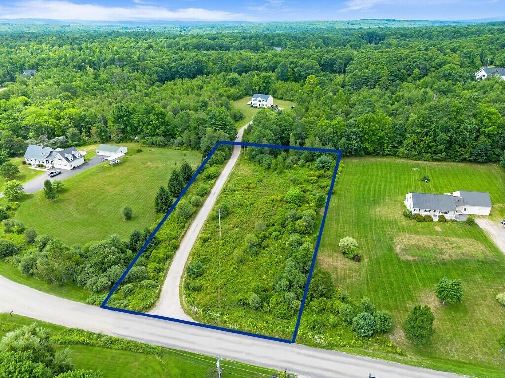 63 Rockwood Estates West Gardiner