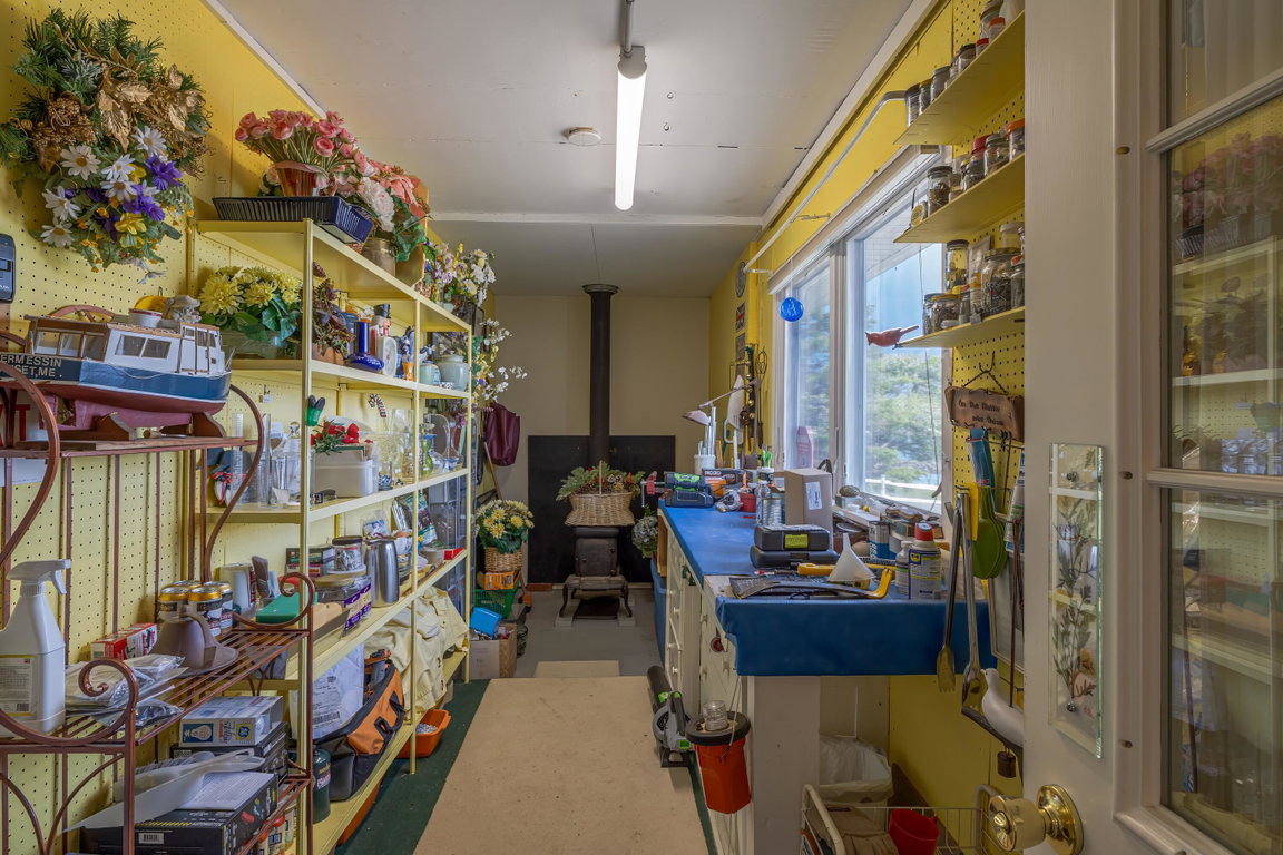 Shop area