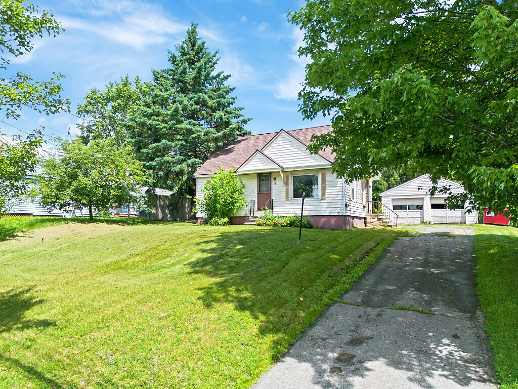 37 Kennedy Memorial Drive Waterville