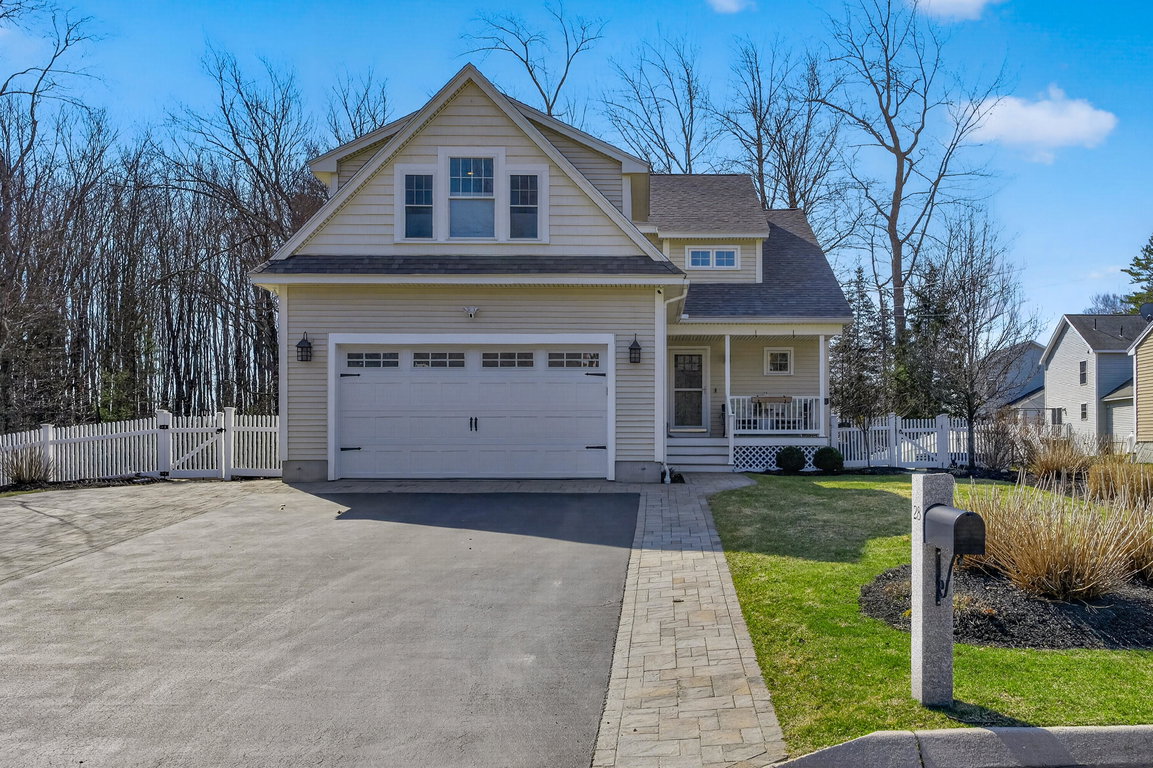 28 Elmwood Avenue Scarborough