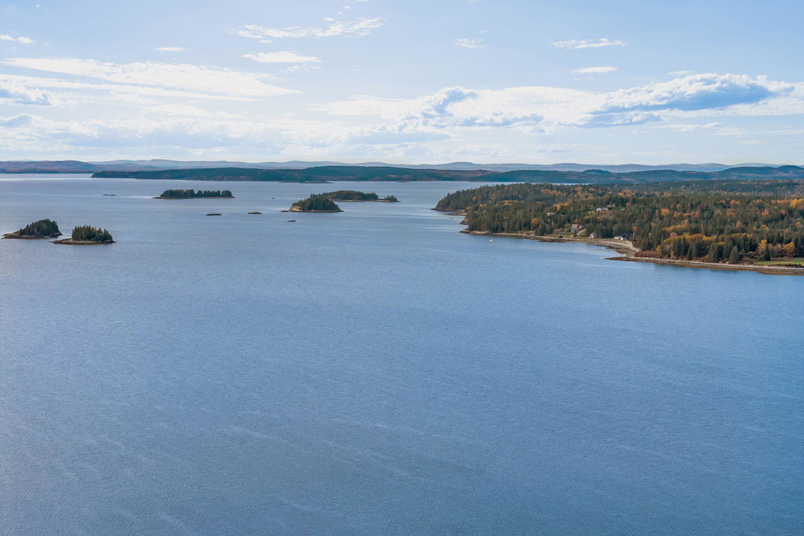 18-web-or-mls-495-north-deer-isle-land