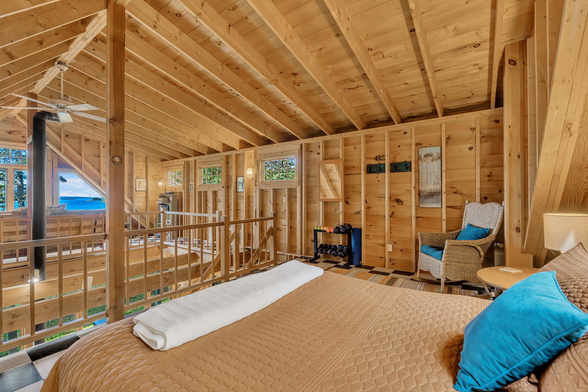 22-web-or-mls-11-colwell-ln