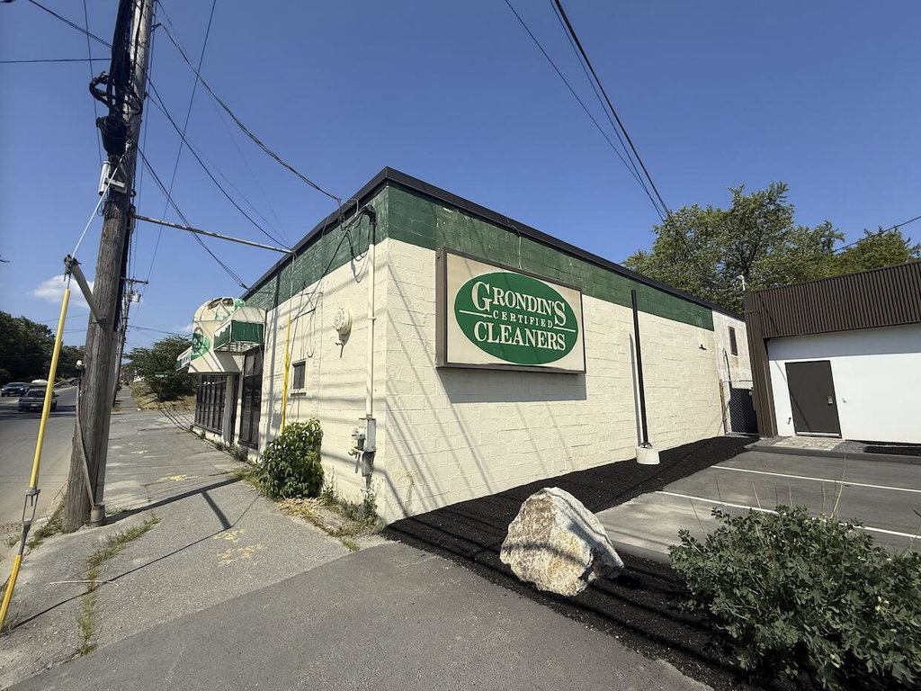 259 Main Street Waterville