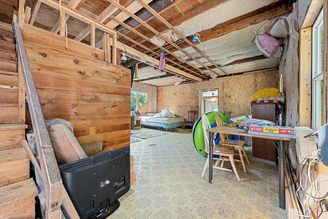 187 East Hopkins Pond Rd