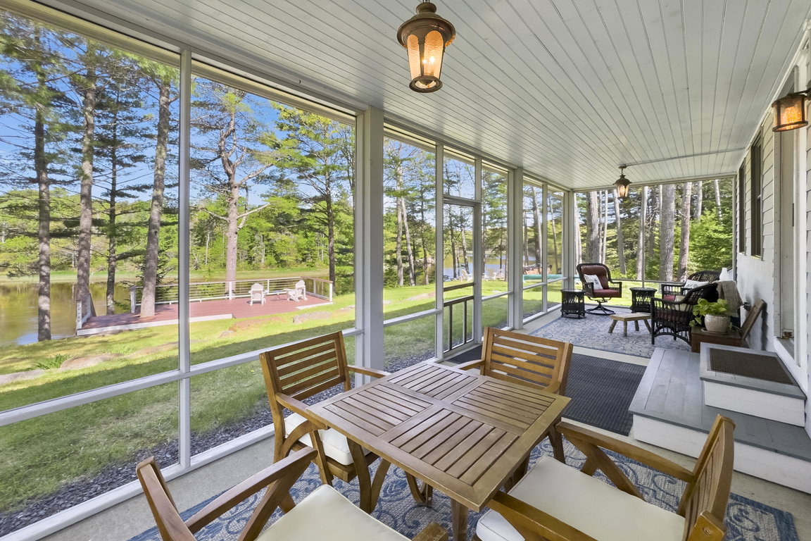 36 Snowdeal Lane South Thomaston