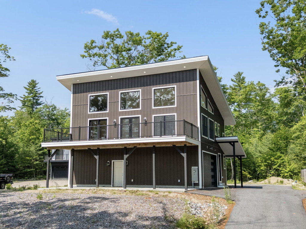 676 Sebago Road Sebago