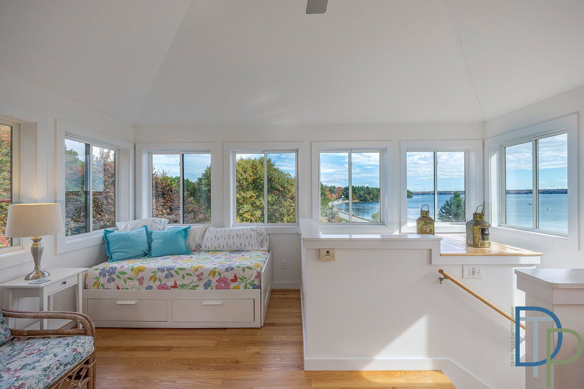 1035newburyneck - 51