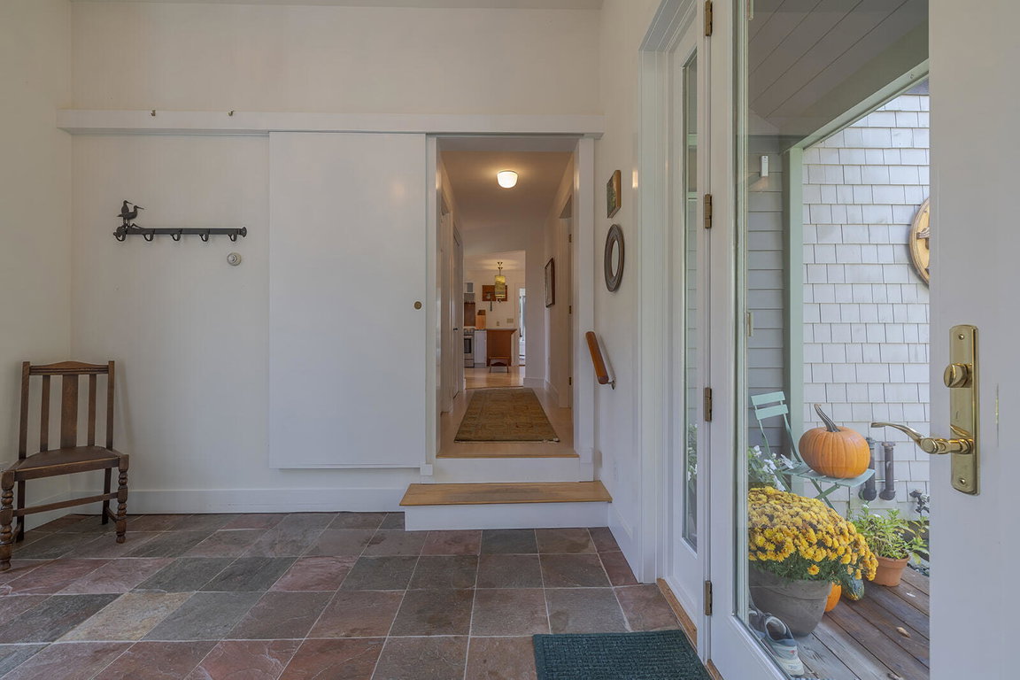 30-436 Flye Point Road-DTP