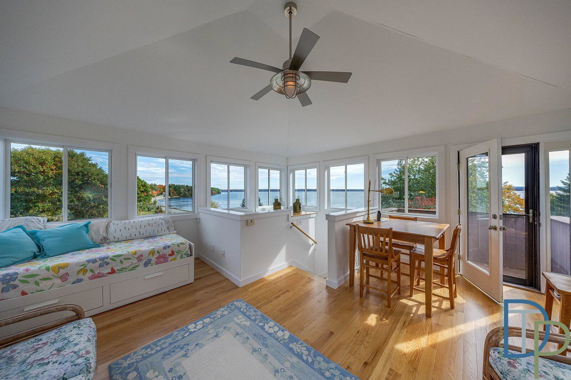 1035newburyneck - 49