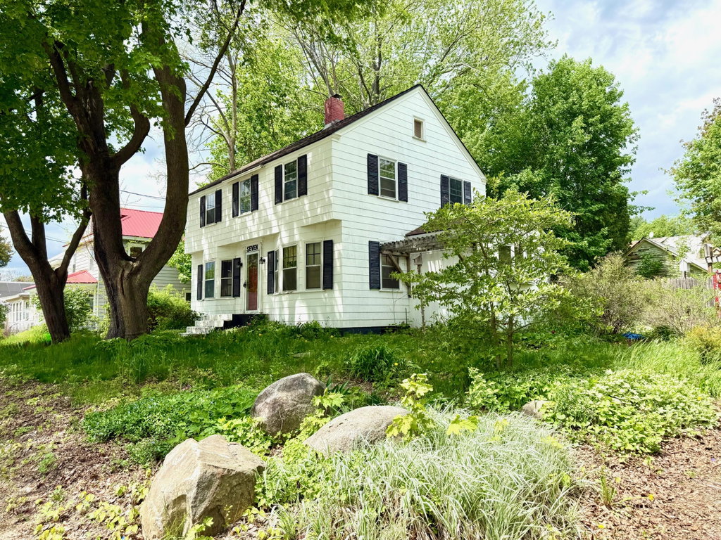 7 Donald Street Waterville