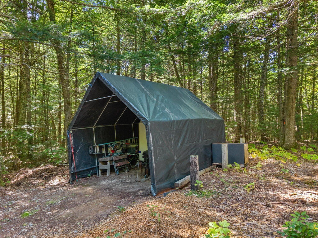 186 Orrin Road