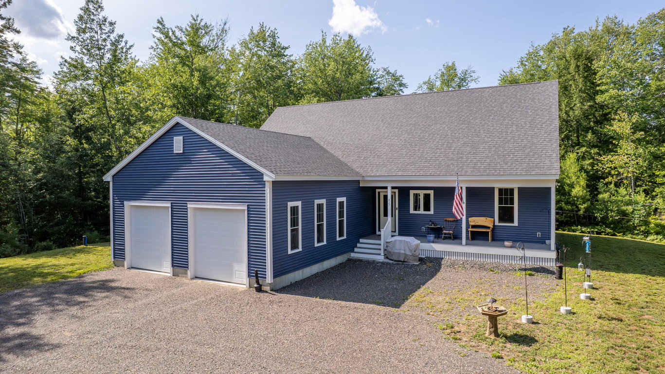 427 Upper Guinea Road Lebanon