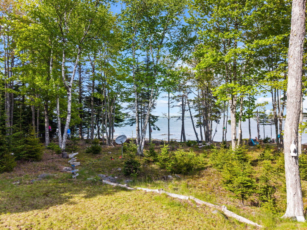 13-web-or-mls-566 Rays Point Rd, Milbrid