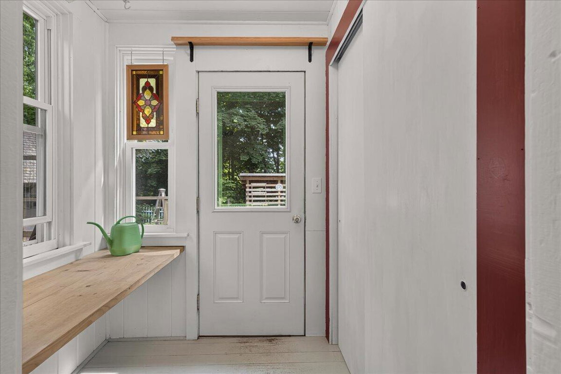 Side entrance_Mud room