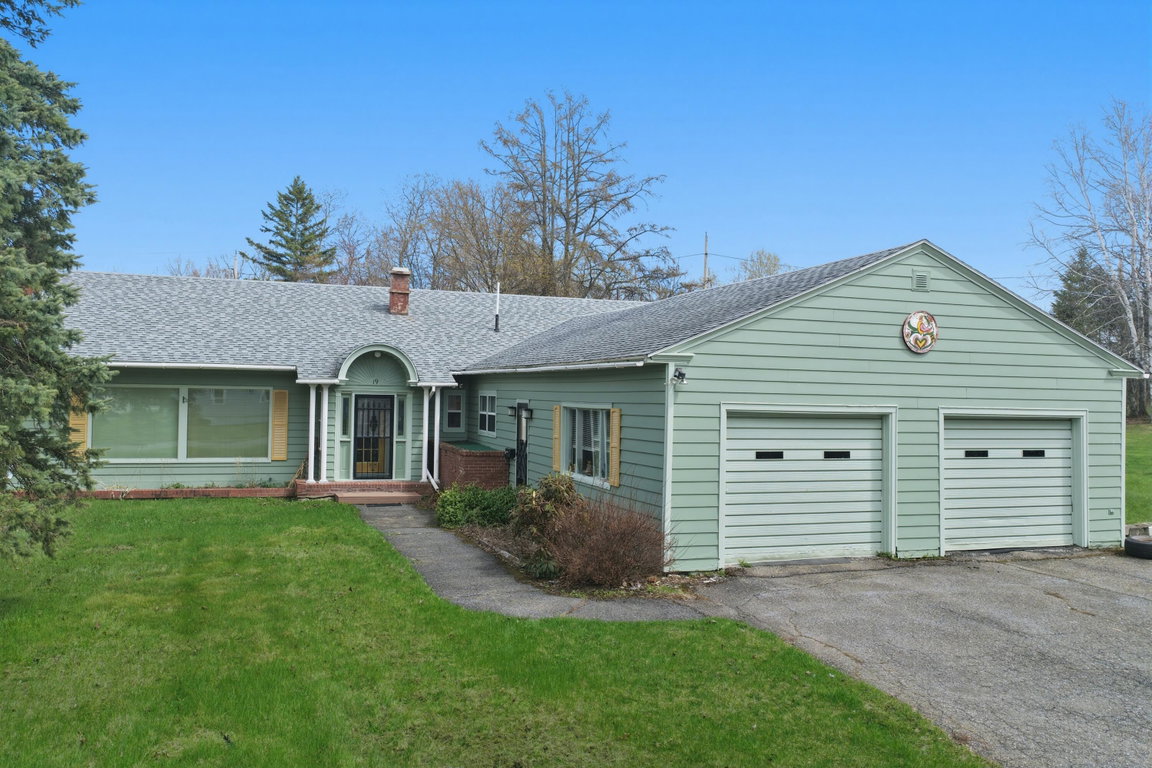 19 Macarthur Avenue Caribou