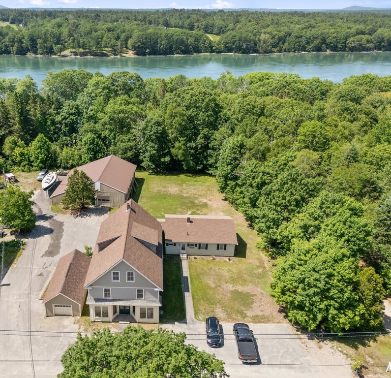 76 Taunton Drive Sullivan