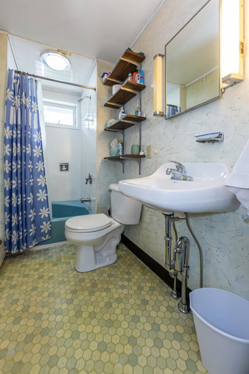 122 Ledgelawn Avenue, Bar Harbor