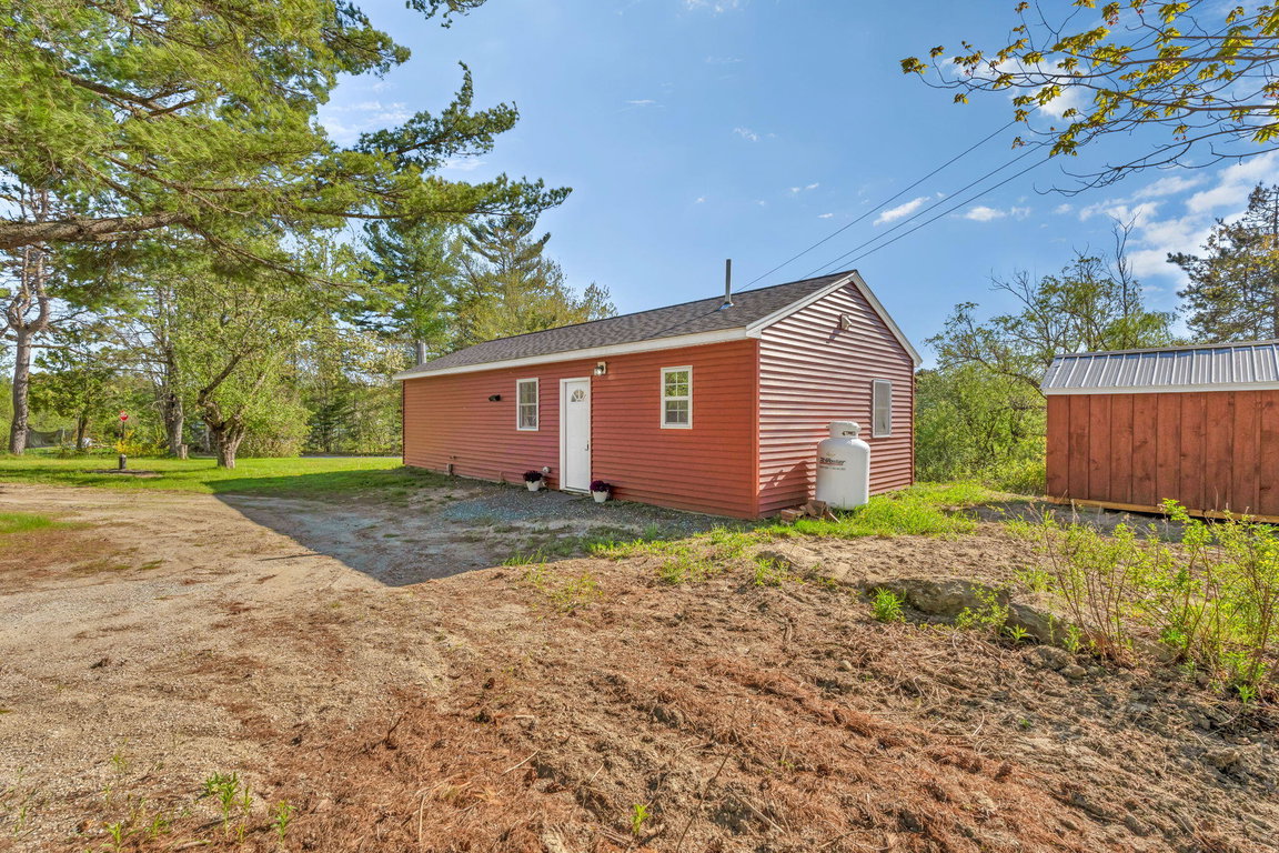 30-web-or-mls-727-n-bend-rd
