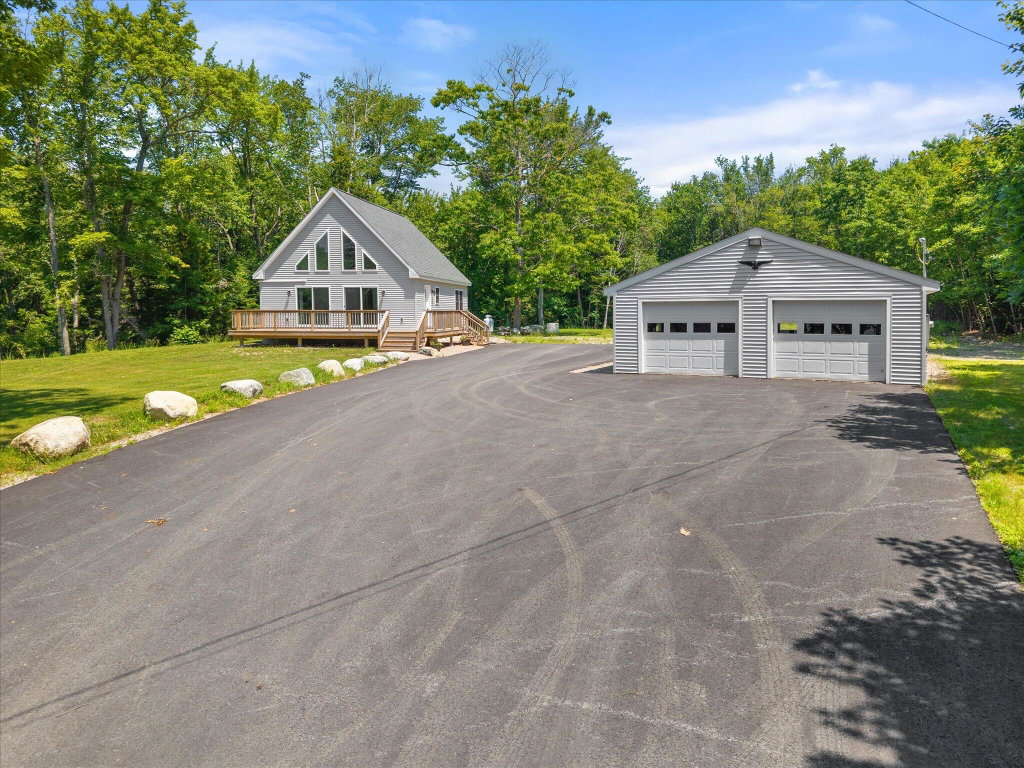 28-43 Nutting Ln