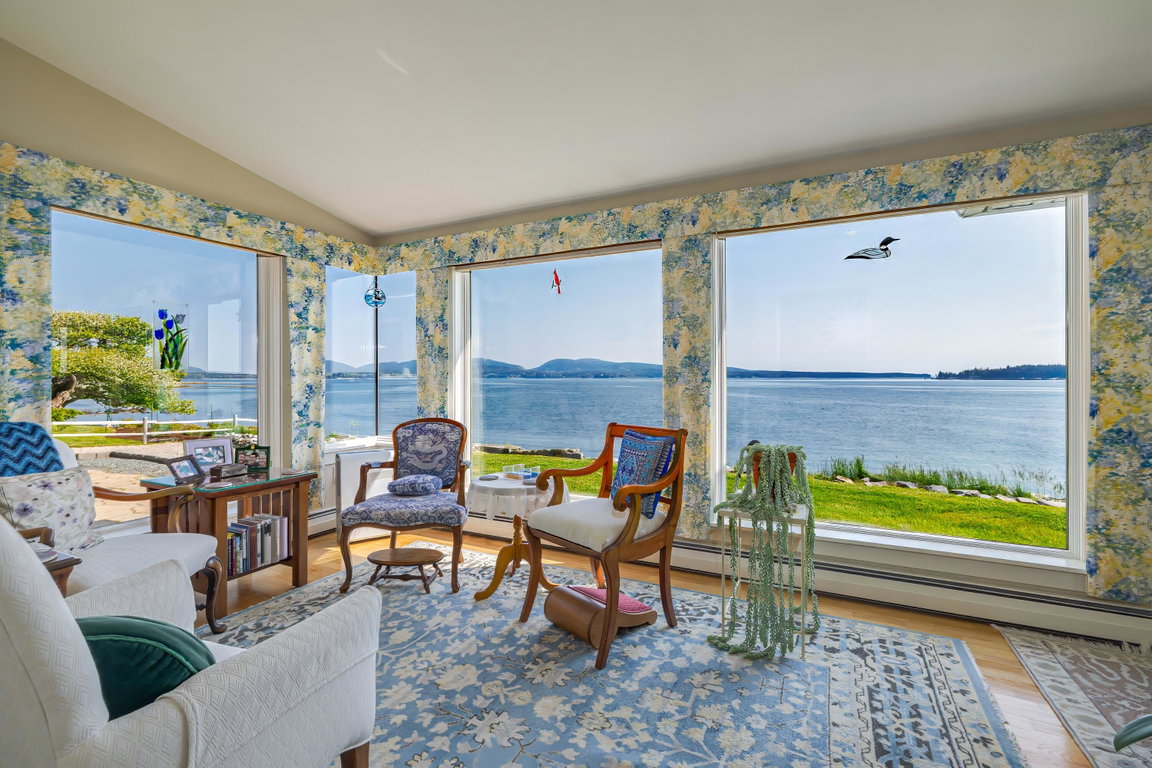 Four season sun room