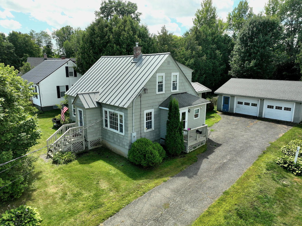 37 Chandler Street Houlton