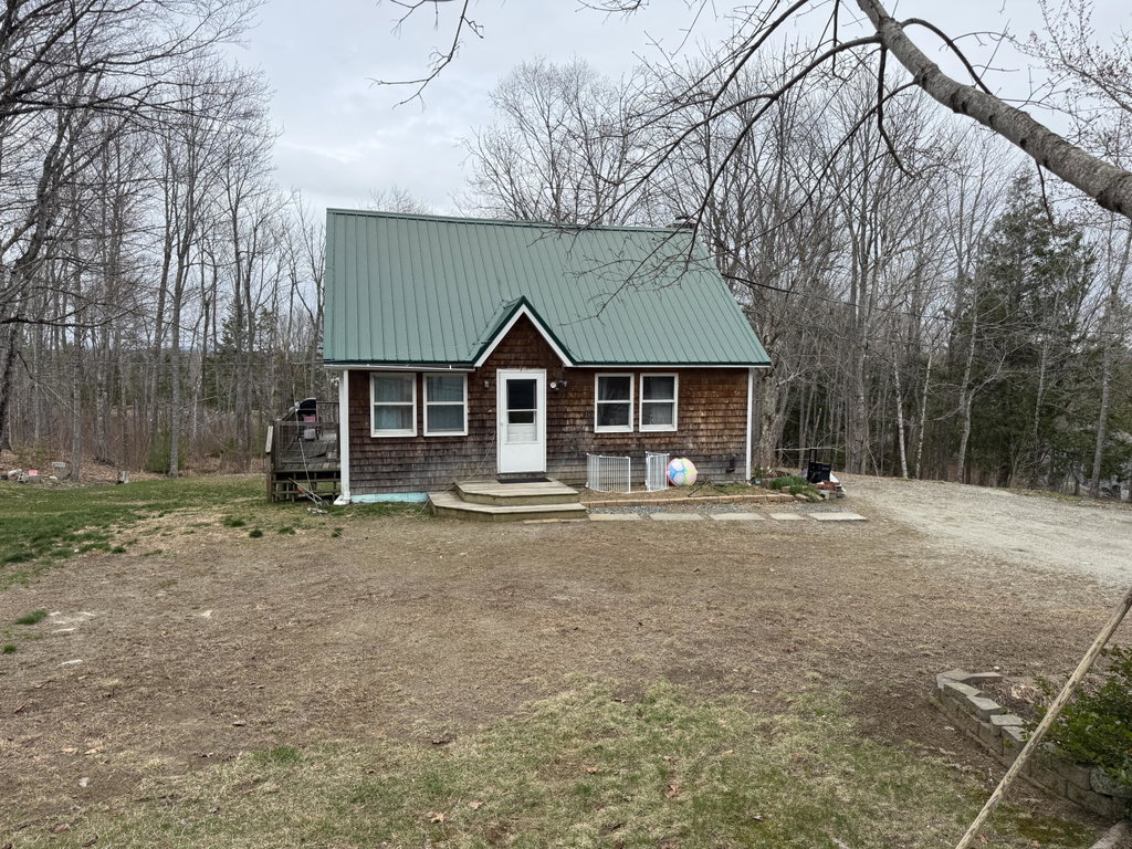 29 Woodland Road Ellsworth