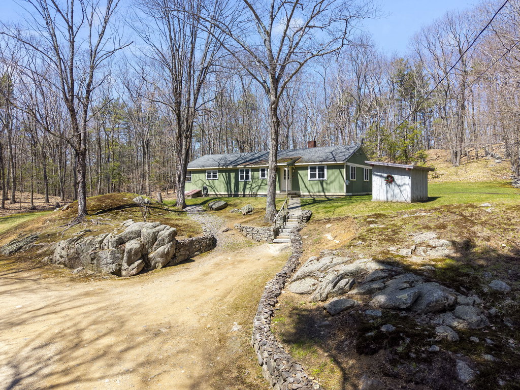 186 Clay Hill Road York