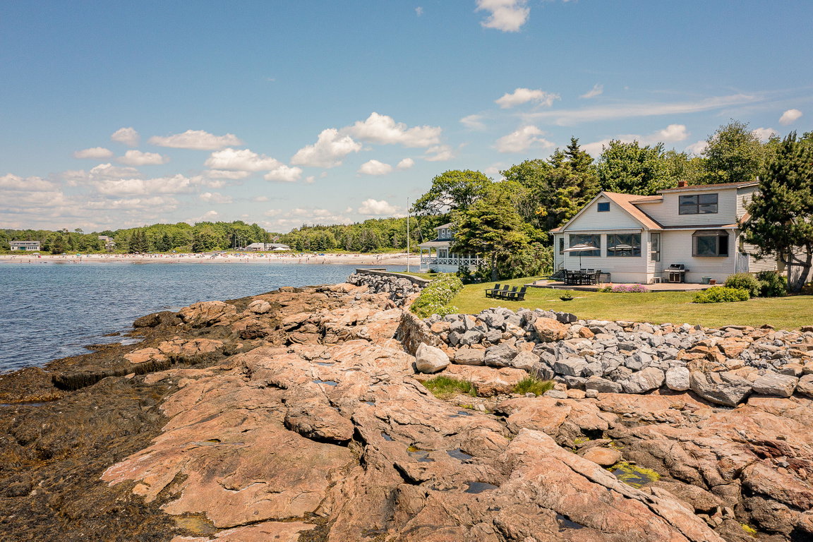 97 Pemaquid Trail Bristol