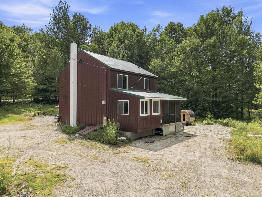 499 Howe Hill Road Greenwood